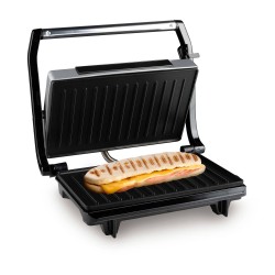 alpina Contactgrill - Apparaat voor Panini, Tosti, Hamburgers, etc - 700 Watt - Anti-Aanbak alpina Contactgrill - Apparaat voor Panini, Tosti, Hamburgers, etc - 700 Watt - Anti-Aanbak